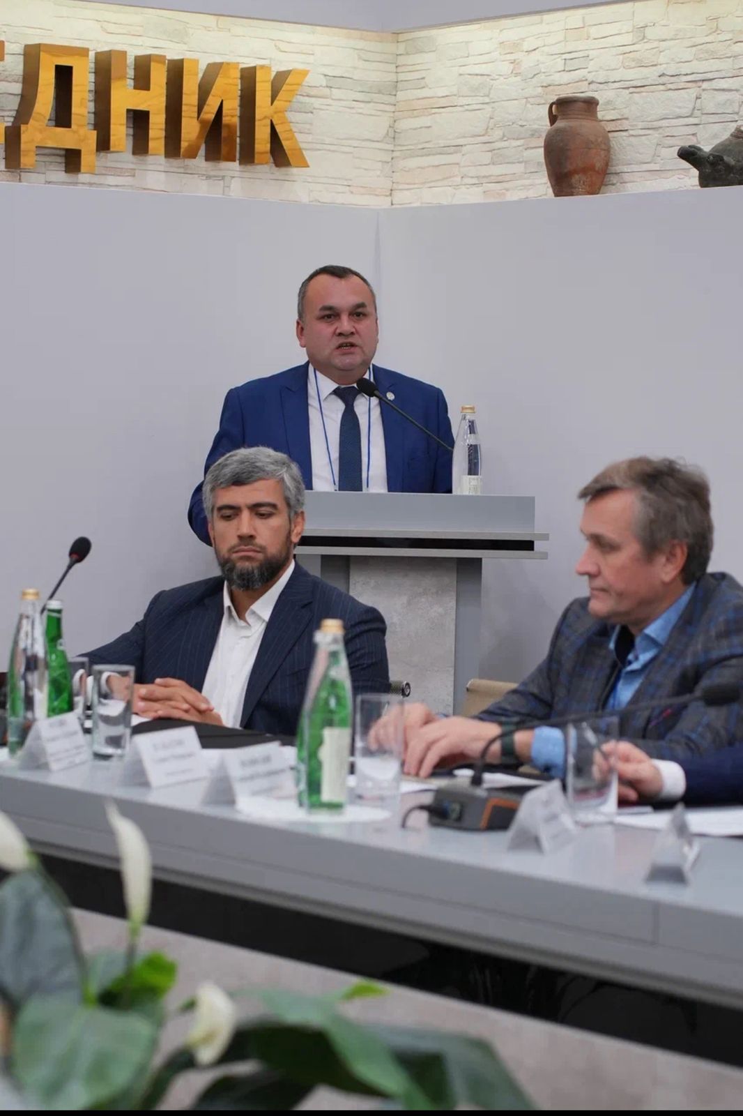 🔔 Совещание по вопросам охраны культурного наследия в Дербенте.